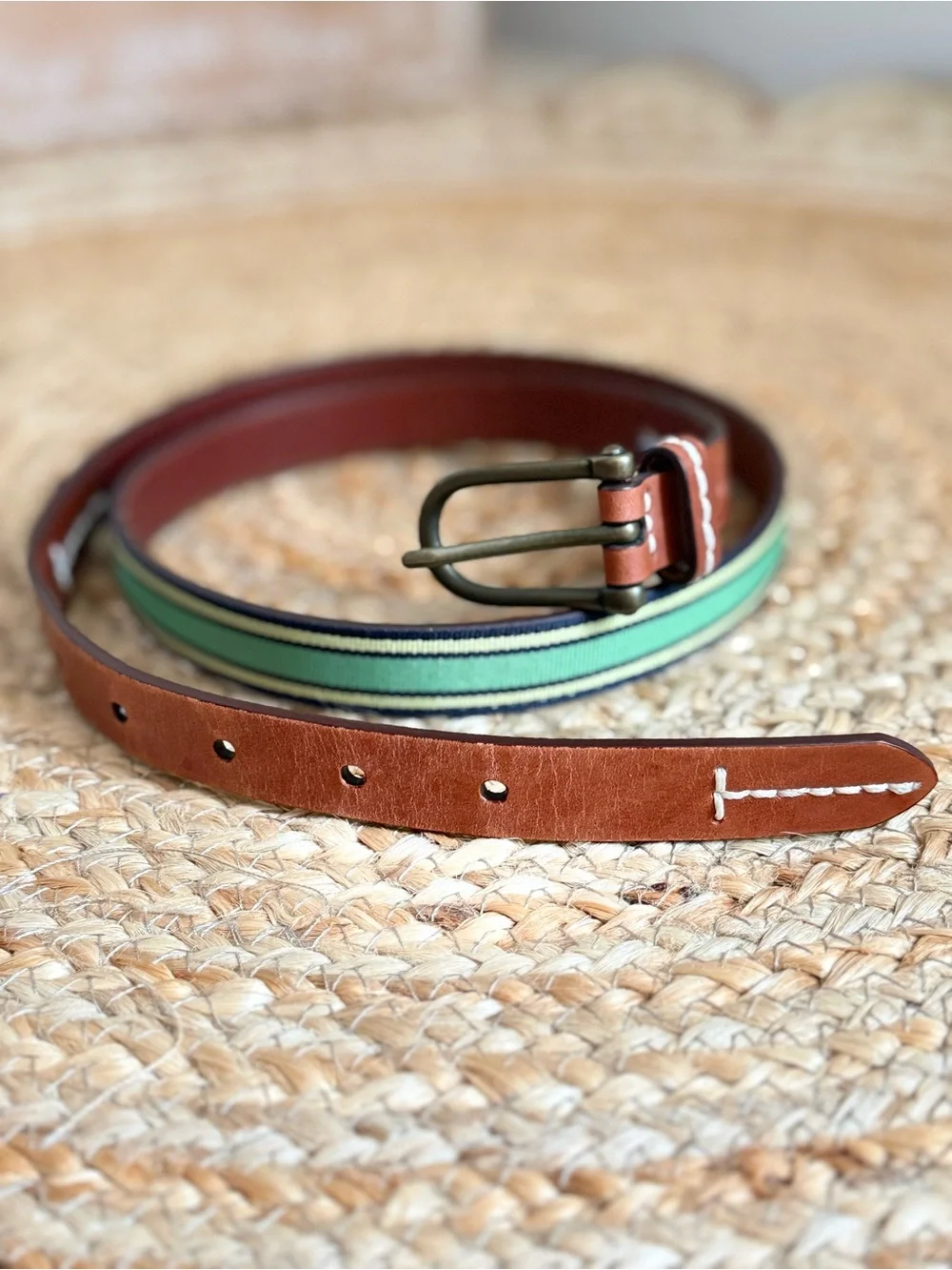 🌾 Sperry Women’s Leather Belt with Green and Navy Striped Nylon